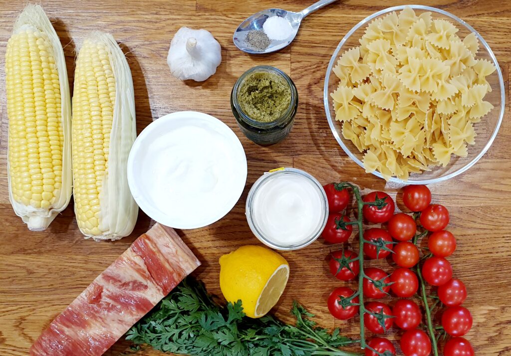 pasta salad with corn and bacon